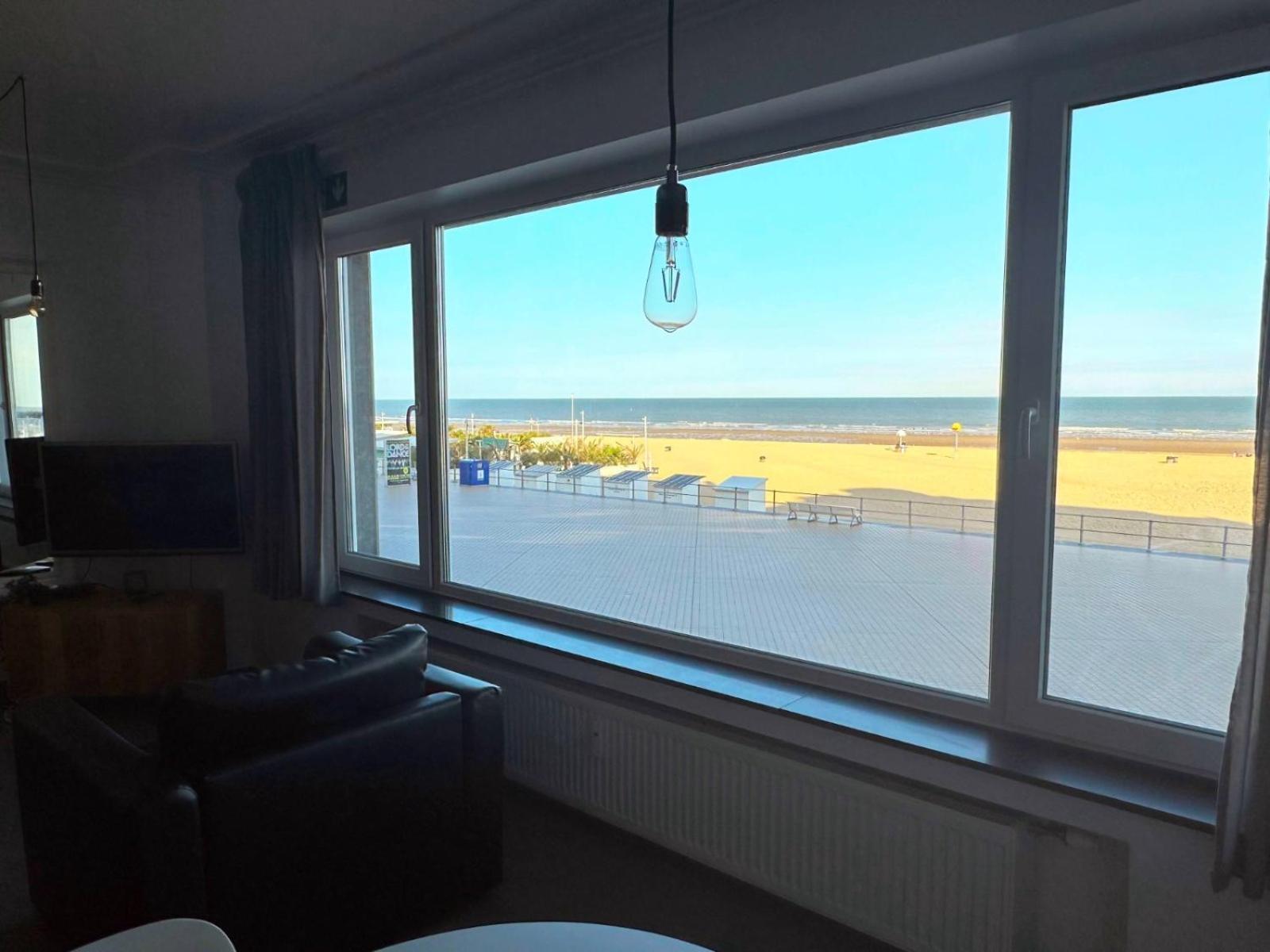 Oostende Zeezicht Majestic 1 Kültér fotó